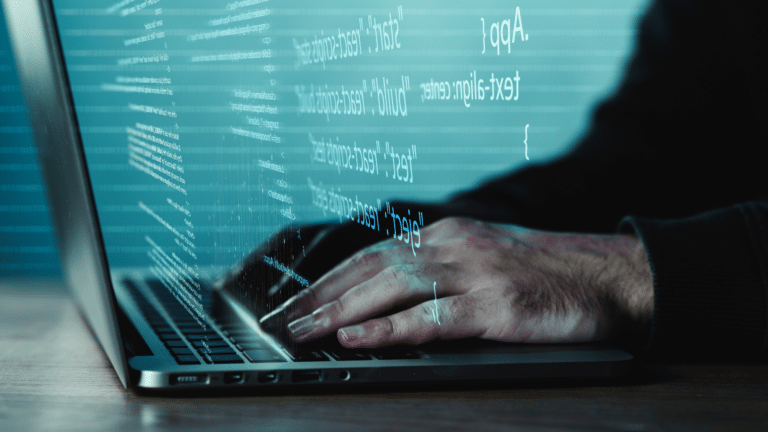 Prompt Engineering: L'Arte di Parlare con l'AI e Ottenere Risultati Reali