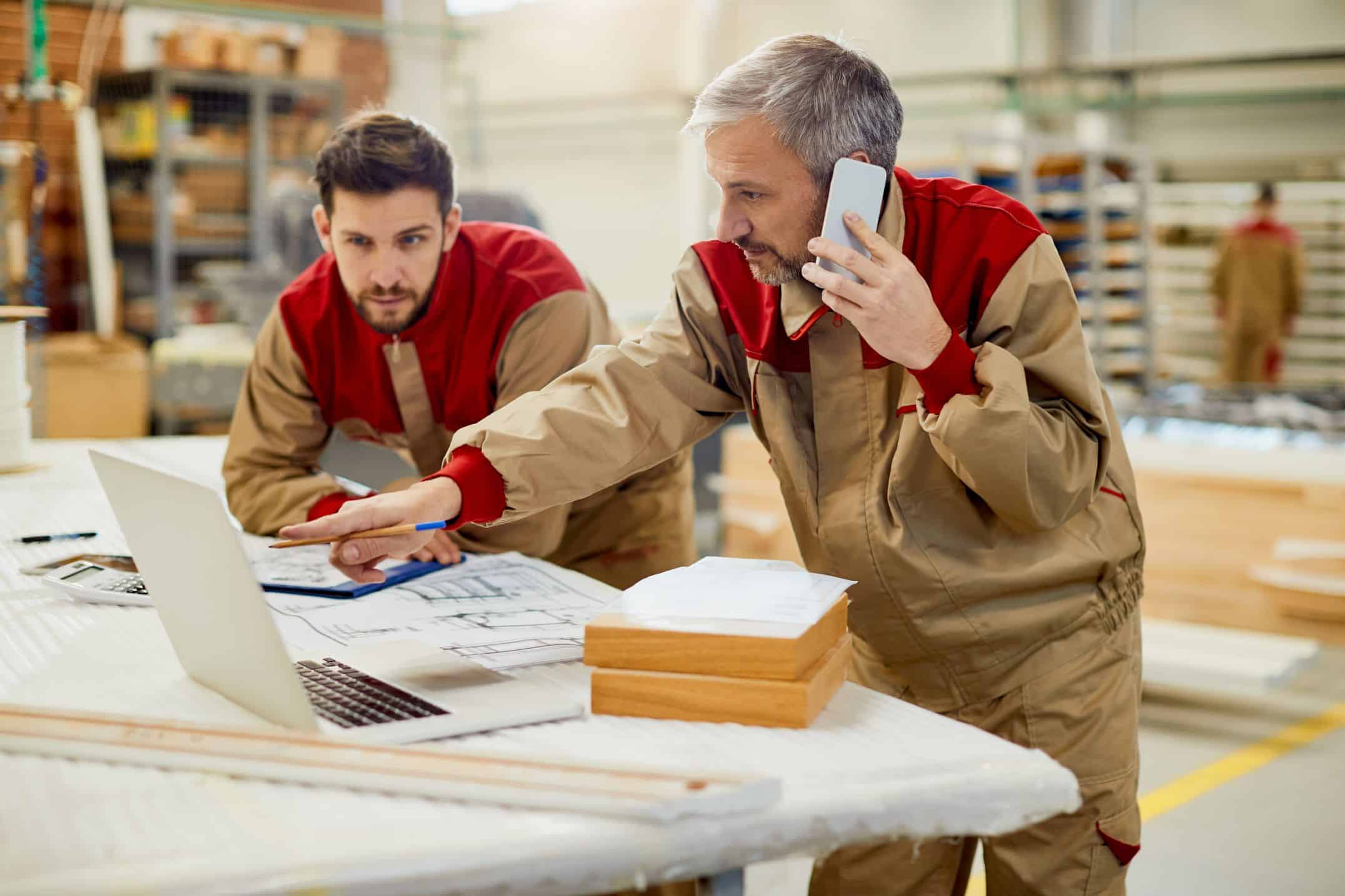Knowledge loss in fabbrica: come digitalizzare il know-how degli operatori prima della pensione